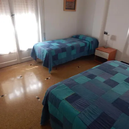 Casa Vacanze Domus Erna * Finale Ligure